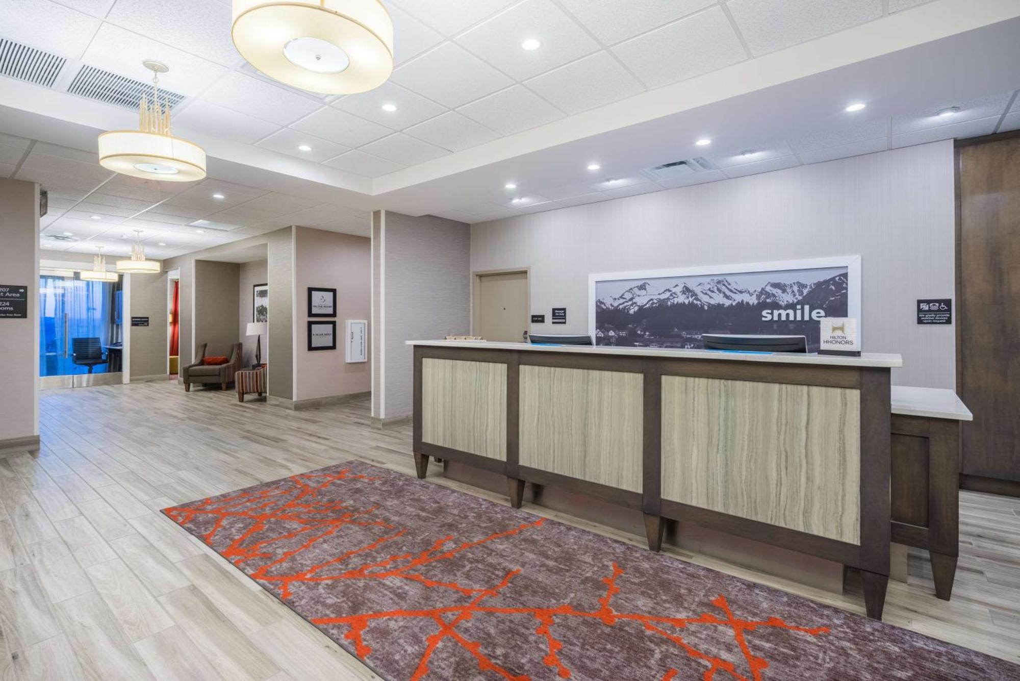 Hampton Inn By Hilton Oxford, Me Bagian luar foto